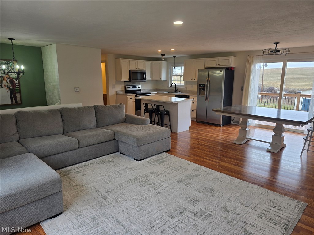 Colonial Estate - Residential