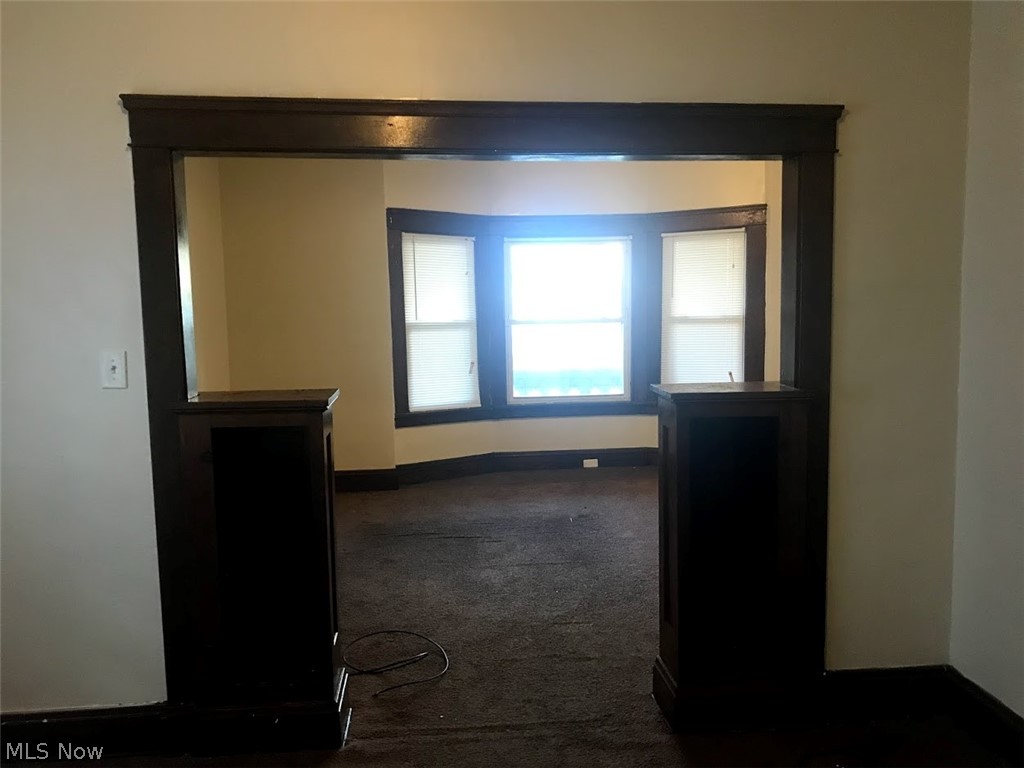 Joseph Laronges Lake Shore Boule - Residential Income