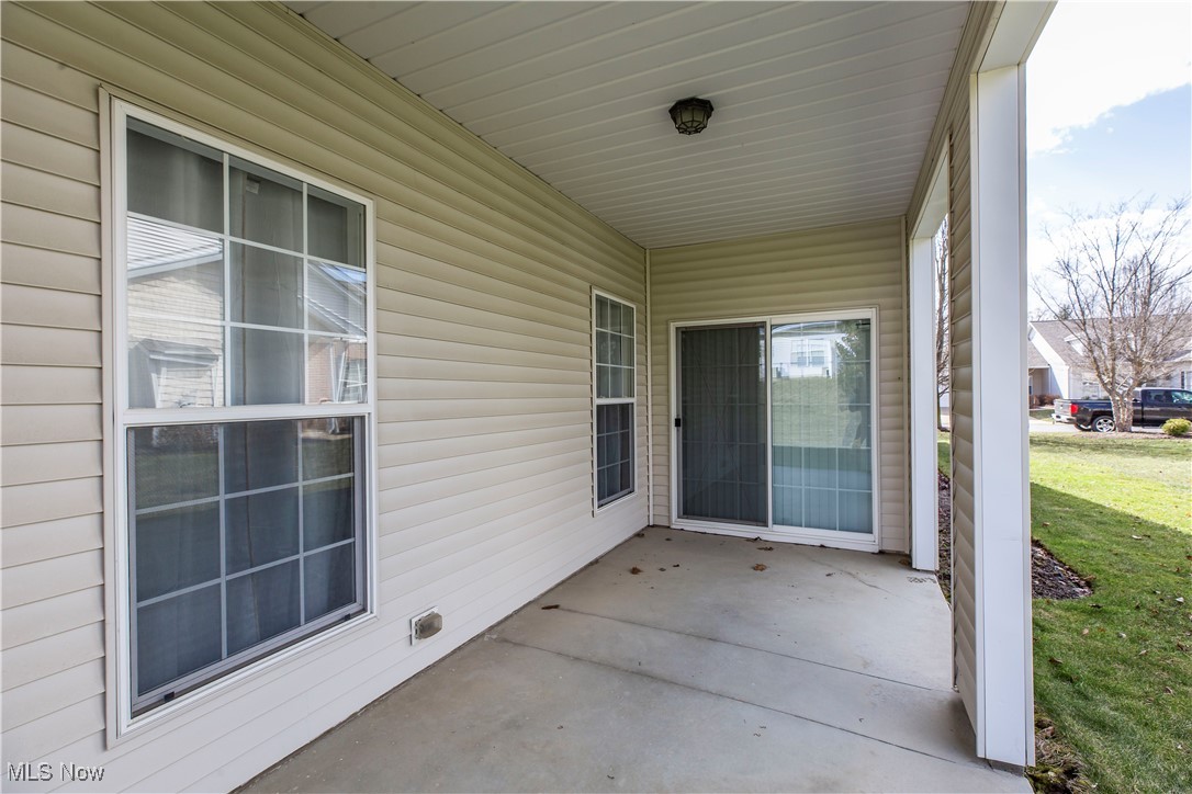 4338 Greenway Trail, Massillon, Ohio image 28