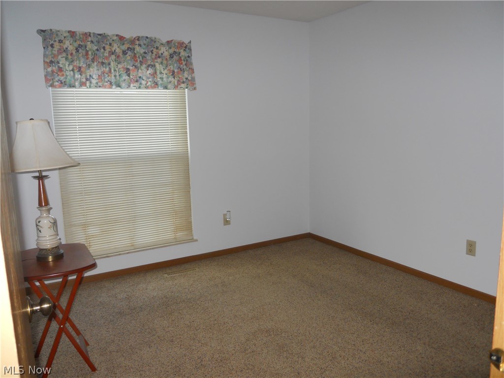 Forest Huntington Woods Condo - Residential