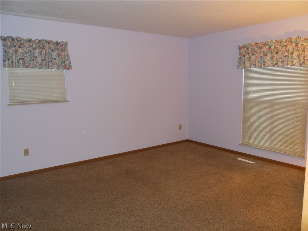 Forest Huntington Woods Condo - Residential