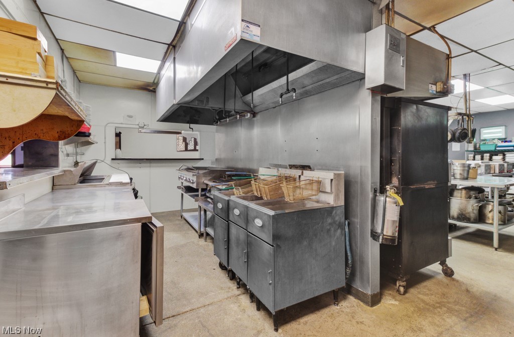 Pike - Commercial Sale