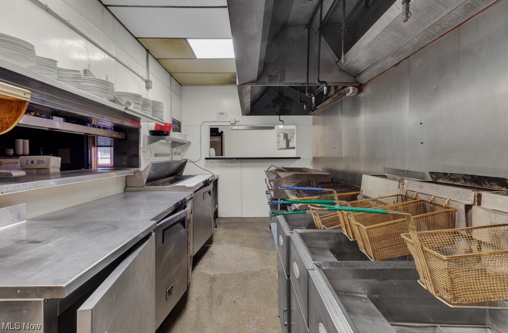 Pike - Commercial Sale