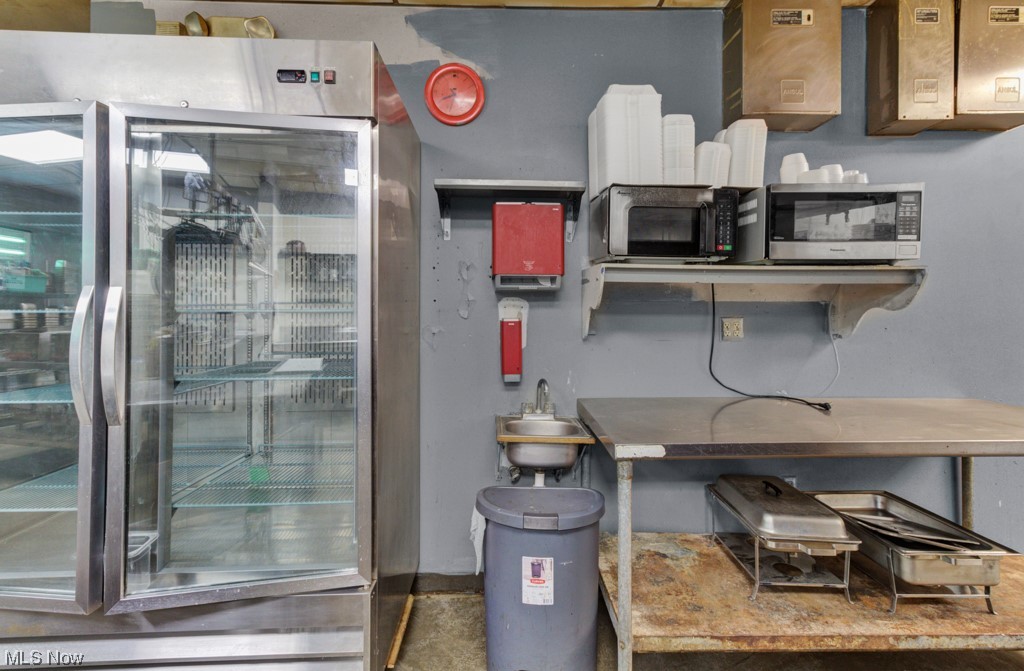 Pike - Commercial Sale