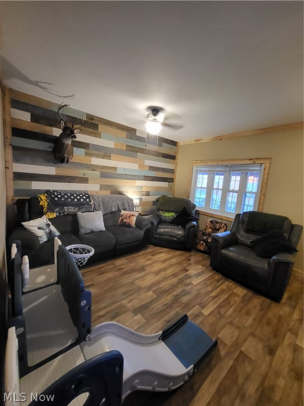 Photo of 3855 Lincoln Avenue, Shadyside, OH 43947 (MLS # 5215051)