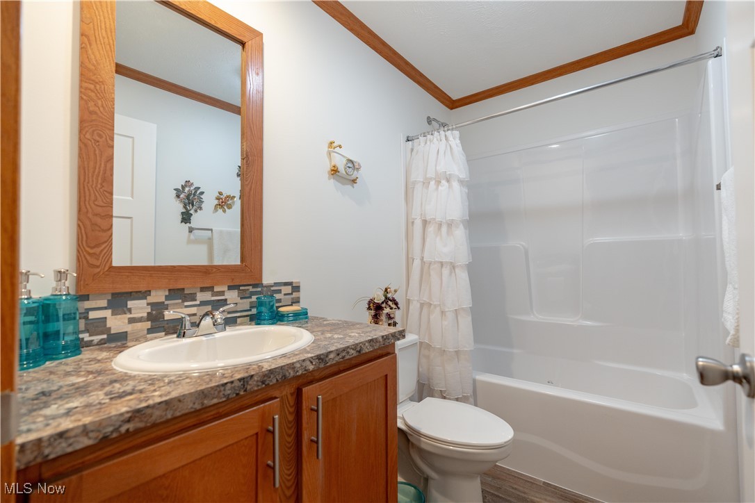 2409 Chelsea Drive, Canton, Ohio image 25