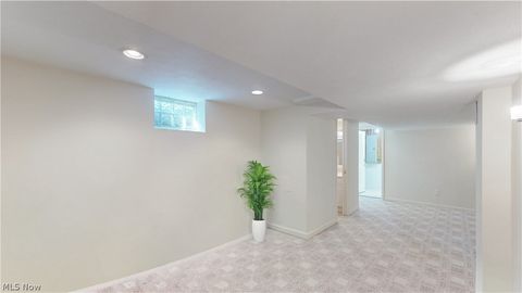 Tiny photo for 145 Greenbrier Drive, Chagrin Falls, OH 44022 (MLS # 5192125)