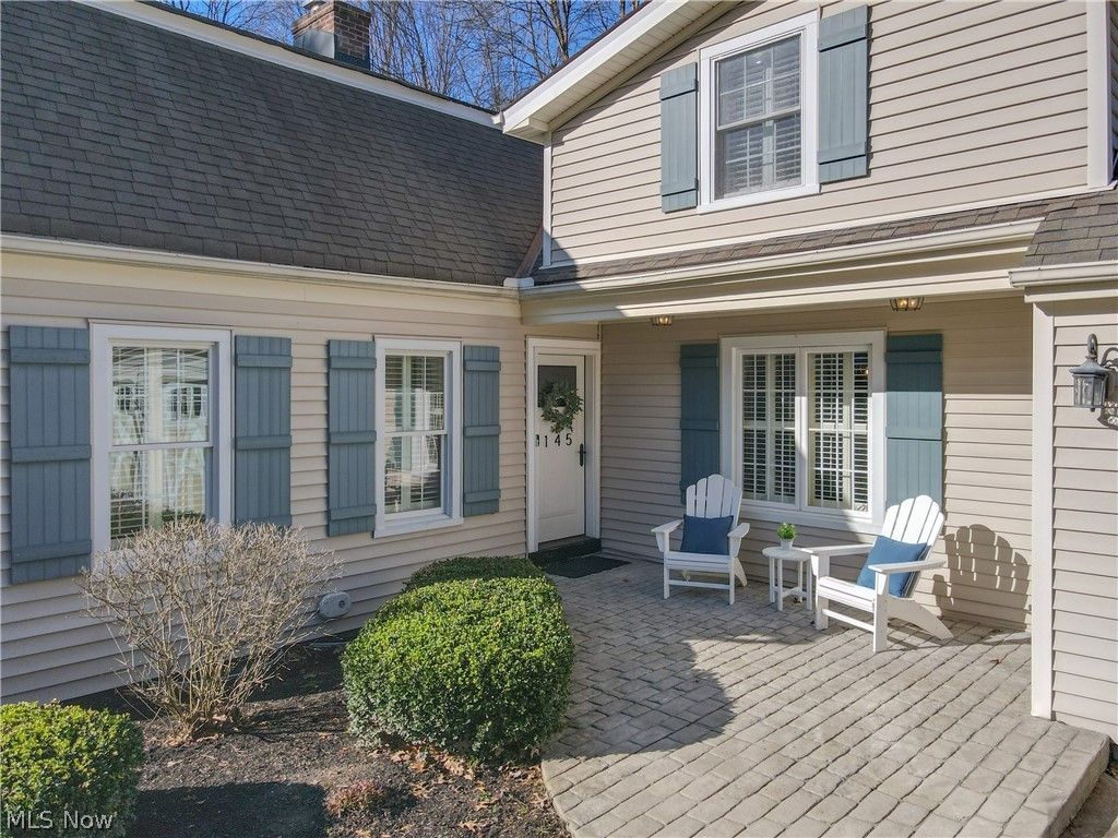 Photo of 145 Greenbrier Drive, Chagrin Falls, OH 44022 (MLS # 5192125)