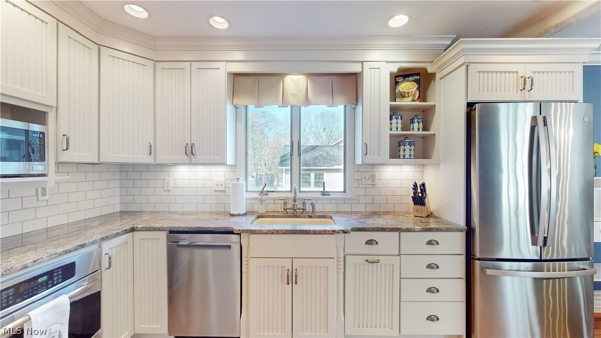 Chagrin Acres - Residential