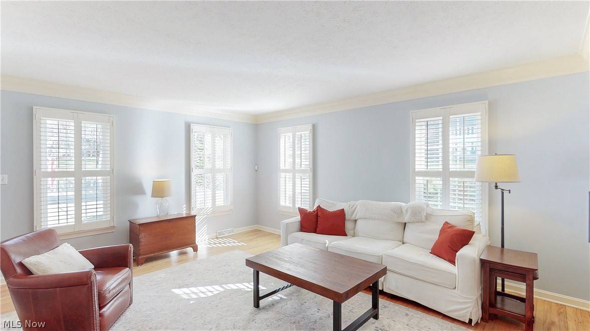 Chagrin Acres - Residential