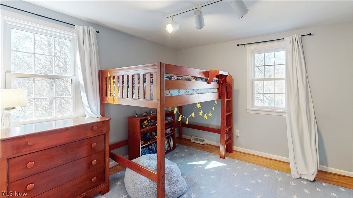 Chagrin Acres - Residential