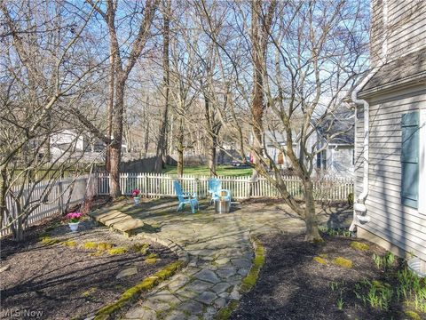 Tiny photo for 145 Greenbrier Drive, Chagrin Falls, OH 44022 (MLS # 5192125)