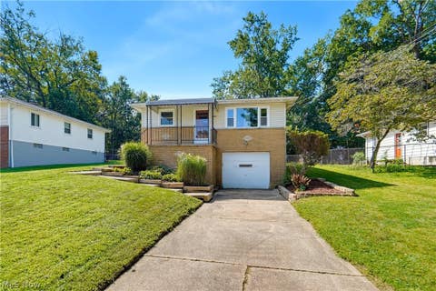 Photo of 2852 Linwood Road, Akron, OH 44312 (MLS # 5239093)