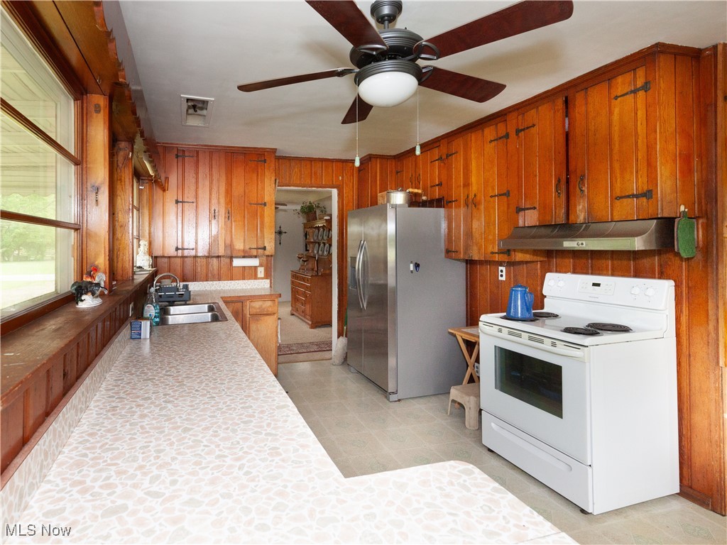 12209 Tinkers Creek Road