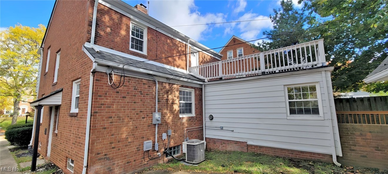 17718 Lomond Boulevard