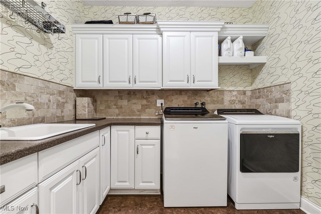 3088 N Windsor Court, Westlake, Ohio image 13