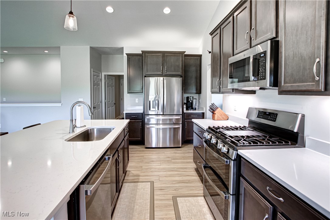 Medina - Residential