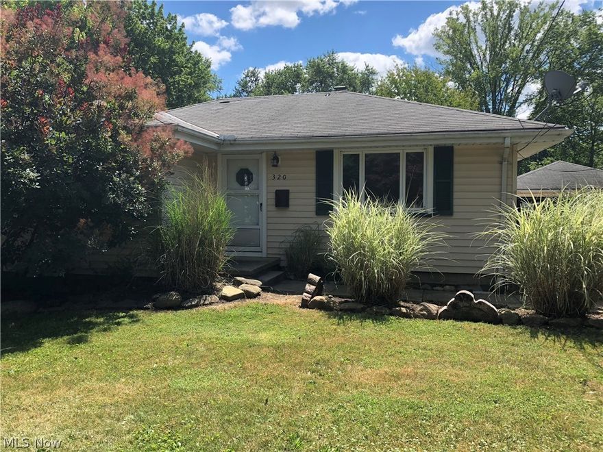 WELCOME HOME TO THIS COZY/CUTE BEDFORD RANCH. YOU WILL FALL IN LOVE WITH THE VIEW FROM THE FAMILY ROOM OF THE HUGE BACK YARD, WHICH IS ALMOST COMPLETELY FENCED. THE HOME HAS BEEN COMPLETELY REMODELED. THE LARGE LIVING  ROOM  AND HAS BEAUTIFUL GLEAMING HARDWOOD WITH ABSOLUTELY  NO STAINS AND  CARRIES THROUGH TO THE 2 SPACIOUS BEDROOMS AND DINING ROOM.  THE MAIN BATH IS DONE WITH WHITE BEAD BOARD WAINSCOTING, GORGEOUS NEUTRAL TILE, NEW VANITY AND TOILET. THE NICE SIZED DINING ROOM OFF THE KITCHEN WHICH ALSO LEADS TO THE AWESOME FAMILY ROOM. THIS ROOM IS FINISHED WITH SCULPTED TILE AND PLUSH CARPETING. THE TILE LEADS YOU THROUGH TO A HALF BATH AND SLIDER TO THE SPACIOUS CONCRETE PATIO. OUTDOORS IS A NICE 2 CAR DETACHED GARAGE AND A HUGE BACK YARD. THIS HOME COULD EASILY BE MADE A 3 BEDROOM BY ADDING A DOOR TO THE ENTRANCE OF THE FAMILY ROOM OR CONVERT THE LIVING ROOM. THE SELLER WOULD CONSIDER THE CONSTRUCTION OF ONE OF THESE OPTIONS AT NO COST.