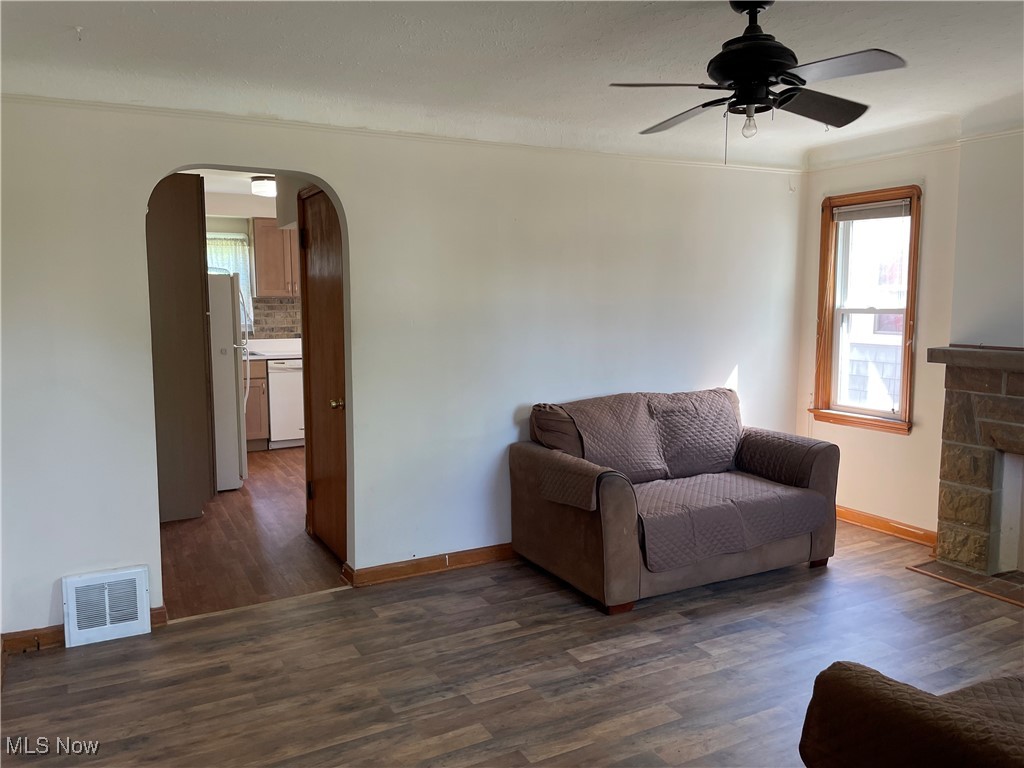 13432 Wainstead Avenue, Cleveland, Ohio image 12