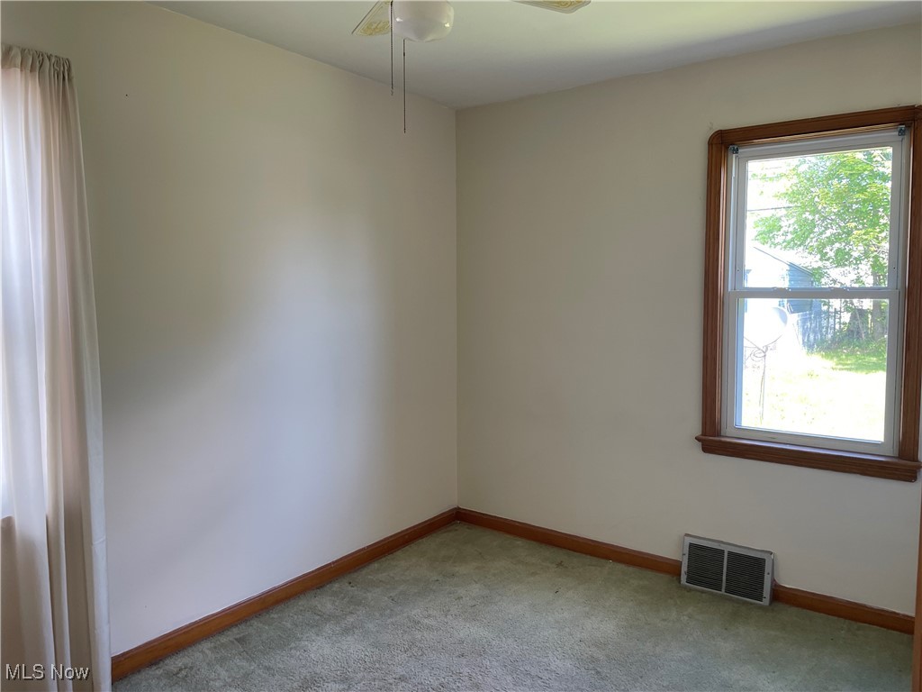 13432 Wainstead Avenue, Cleveland, Ohio image 23