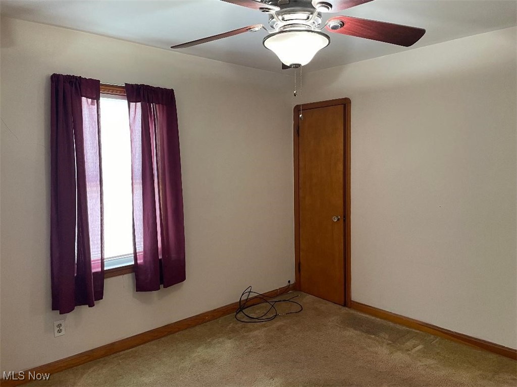13432 Wainstead Avenue, Cleveland, Ohio image 28