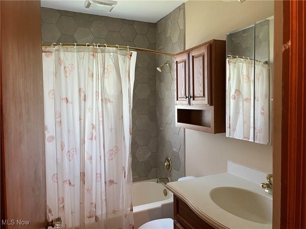 13432 Wainstead Avenue, Cleveland, Ohio image 21
