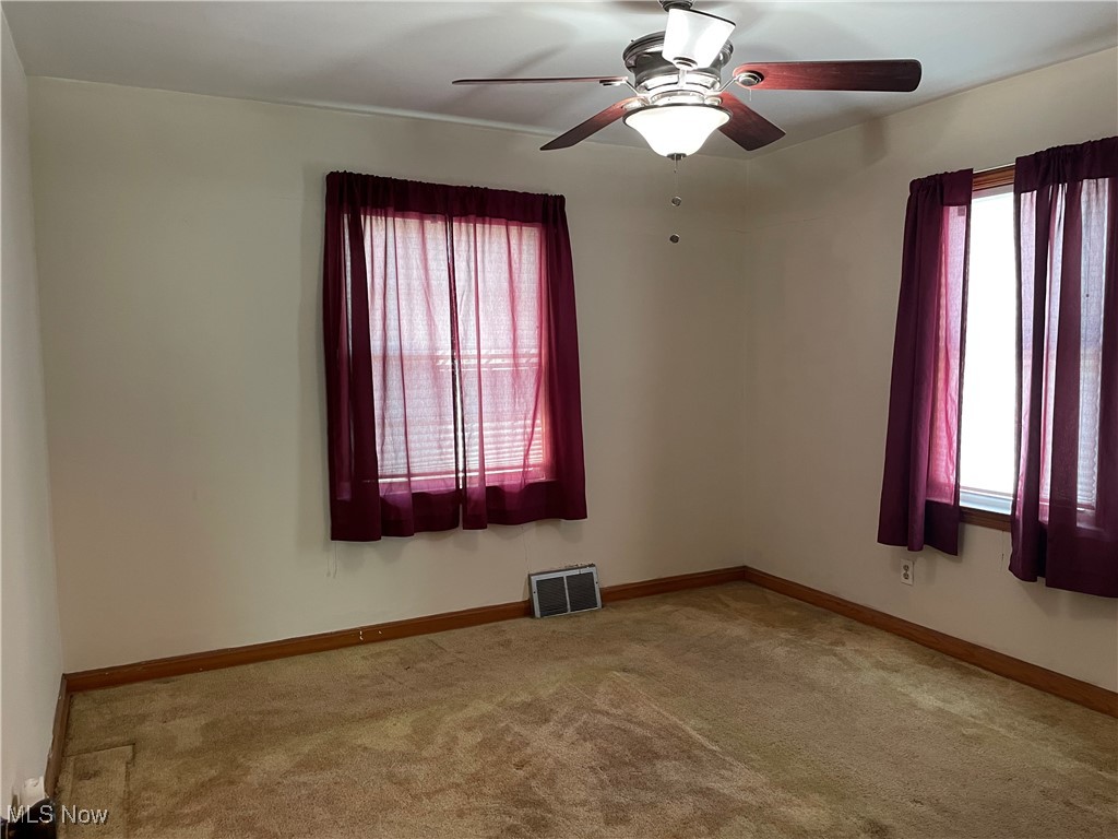 13432 Wainstead Avenue, Cleveland, Ohio image 29
