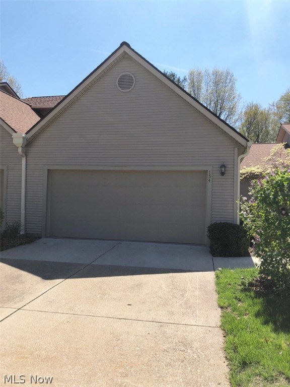 Adena Knolls Condominiums - Residential