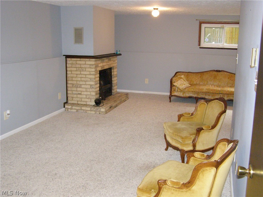 Williamsburg Heights 05 - Residential