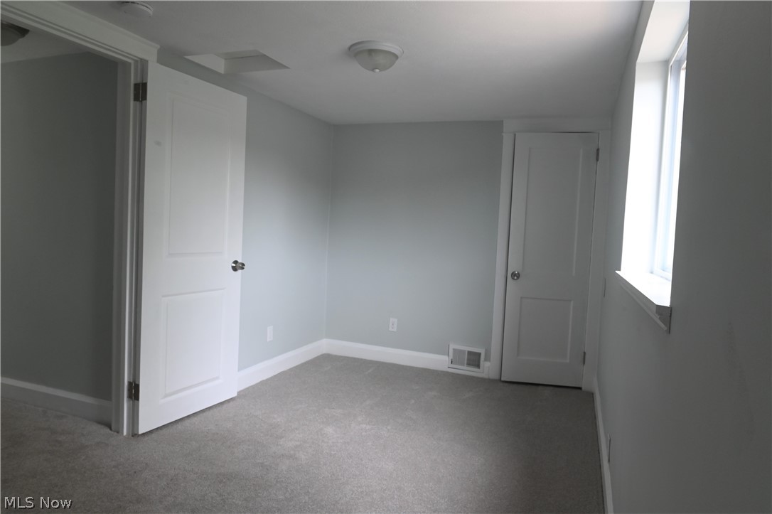 Willobee-On-The-Lake 02 - Residential