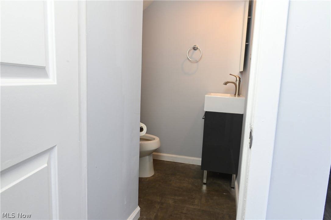 Willobee-On-The-Lake 02 - Residential