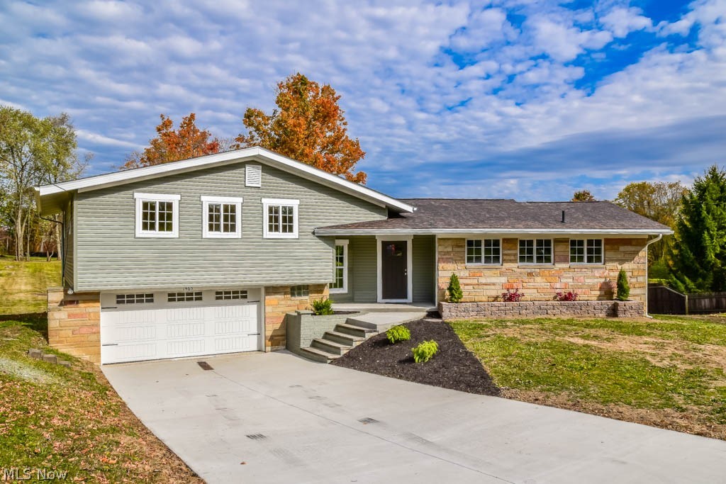 Hinckley Lk Homes Inc Allotmen - Residential