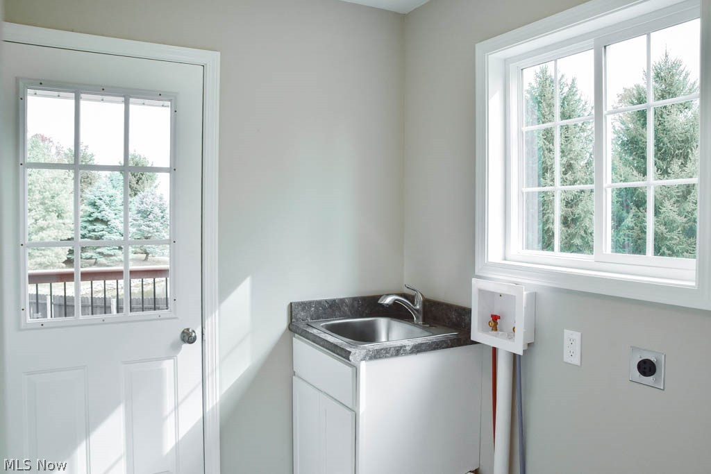 Hinckley Lk Homes Inc Allotmen - Residential