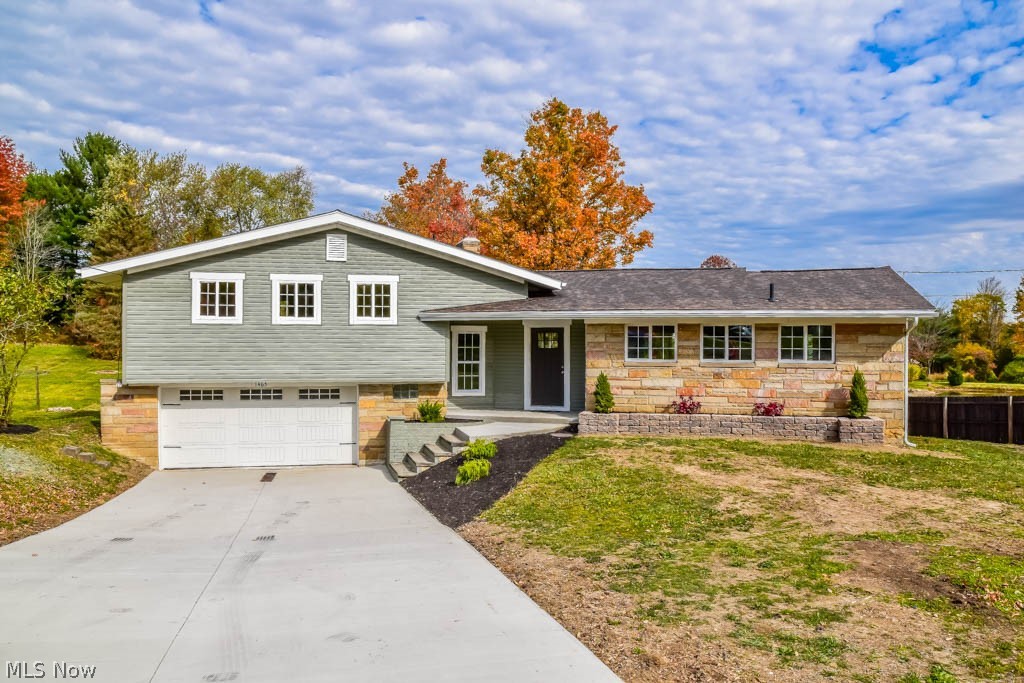 Hinckley Lk Homes Inc Allotmen - Residential