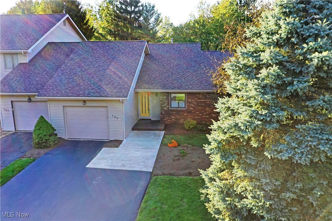 Gemwood Condo - Residential