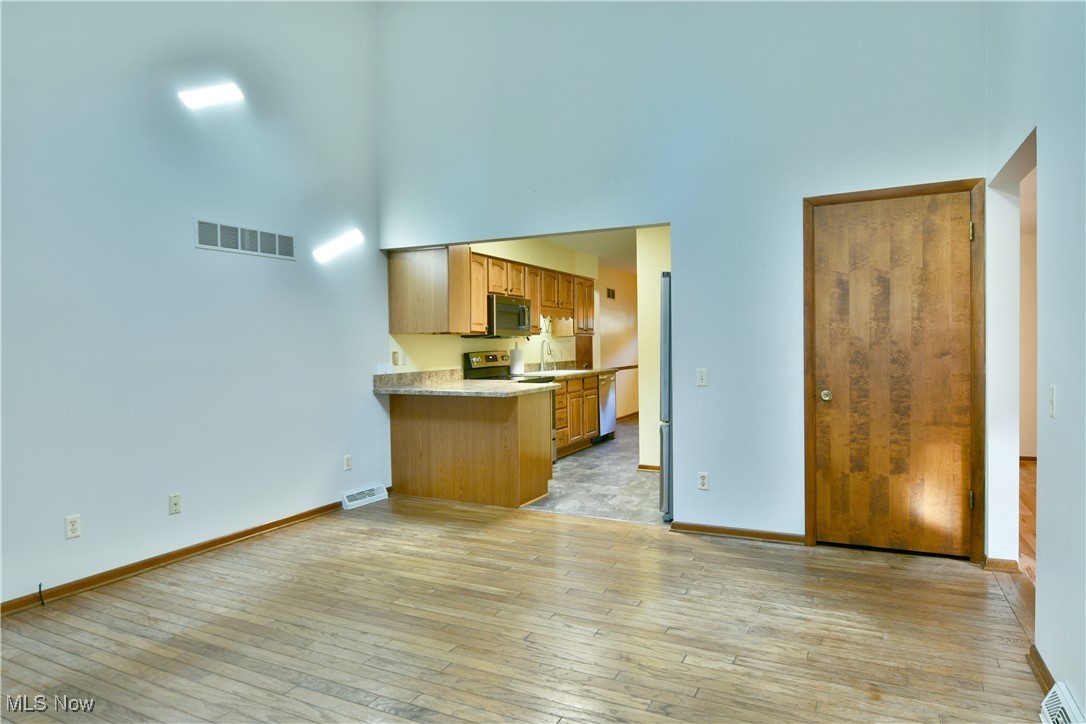 Gemwood Condo - Residential