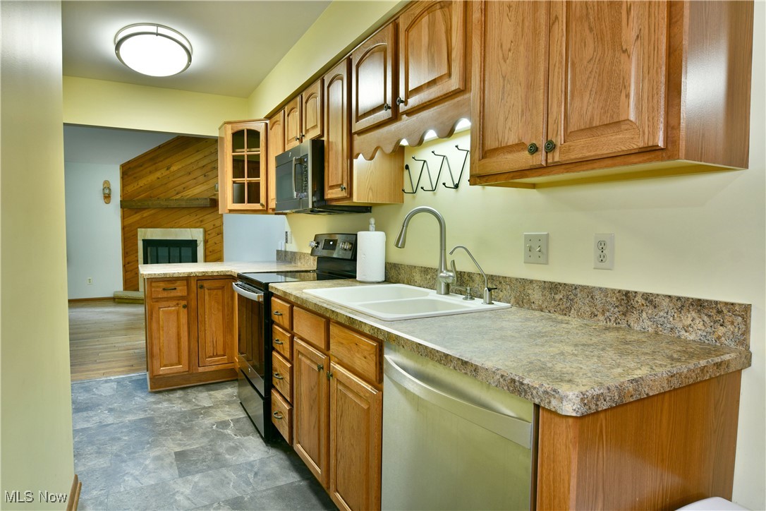 Gemwood Condo - Residential