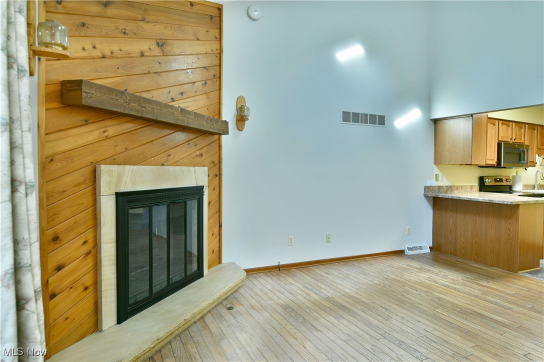 Gemwood Condo - Residential