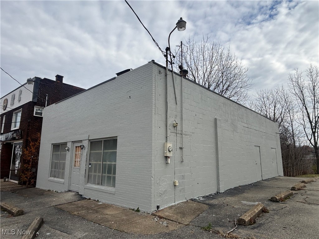 William Liberato 1 - Commercial Sale