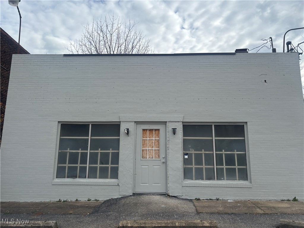 William Liberato 1 - Commercial Sale