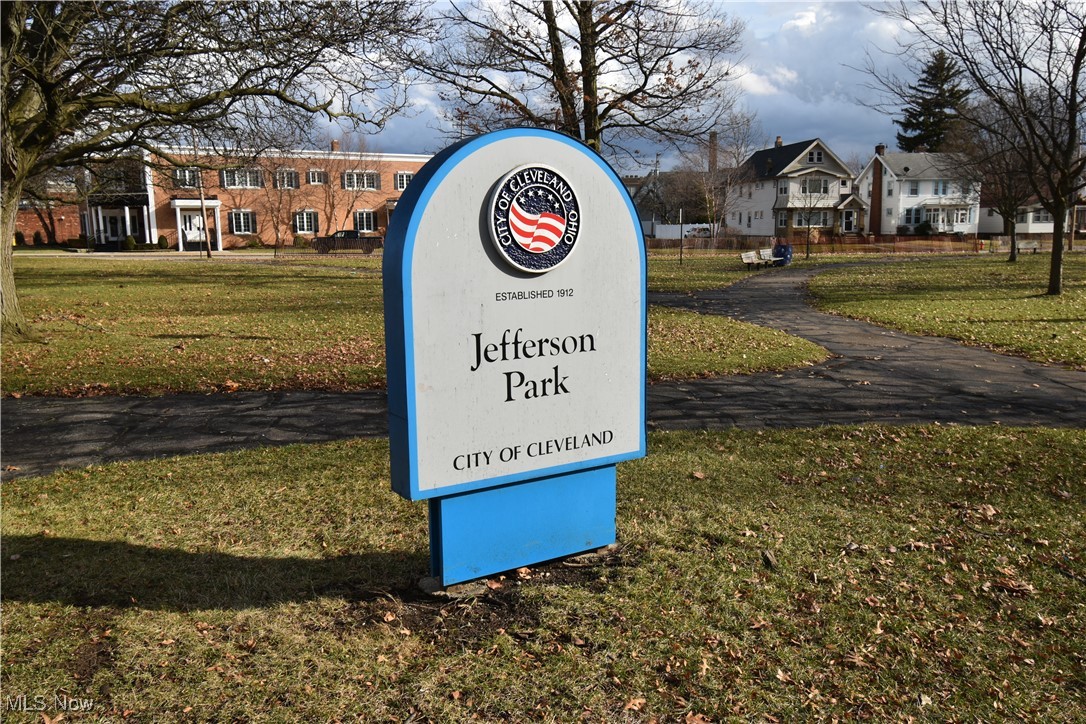 Jefferson Park - Residential