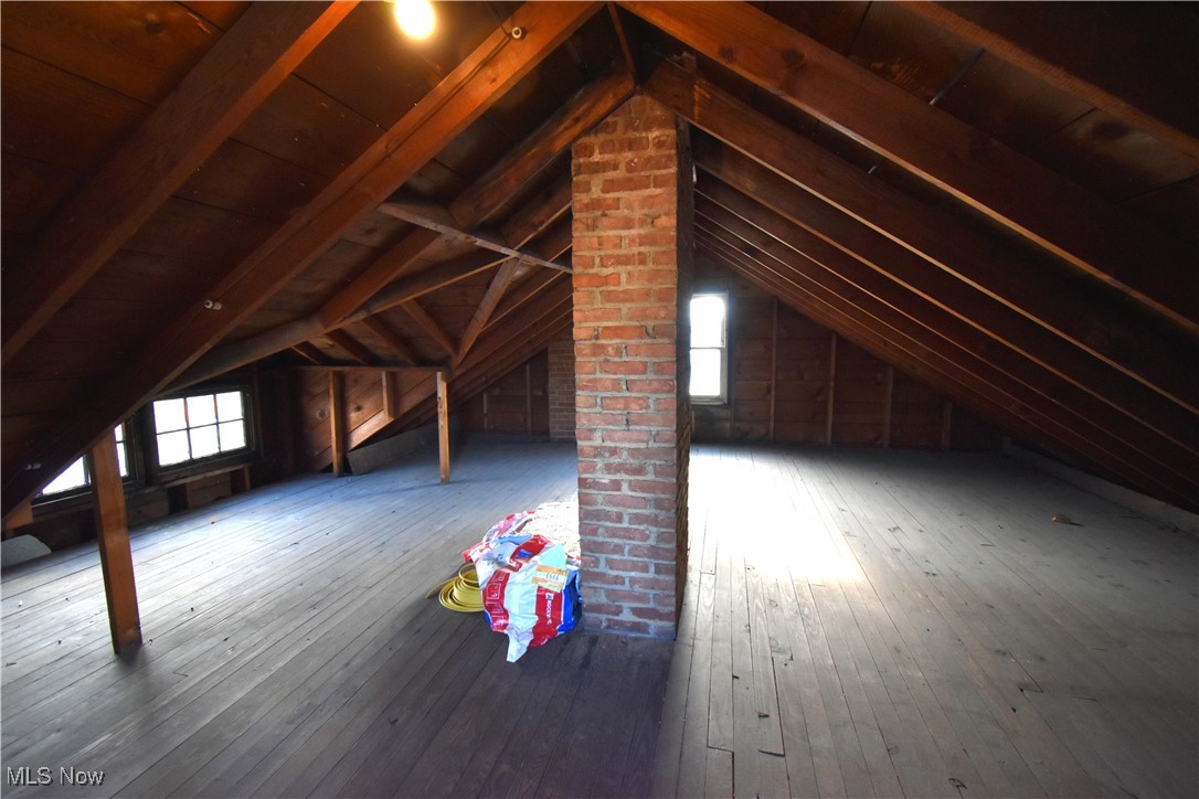 Jefferson Park - Residential