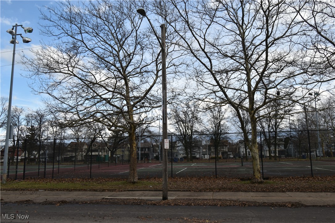 Jefferson Park - Residential