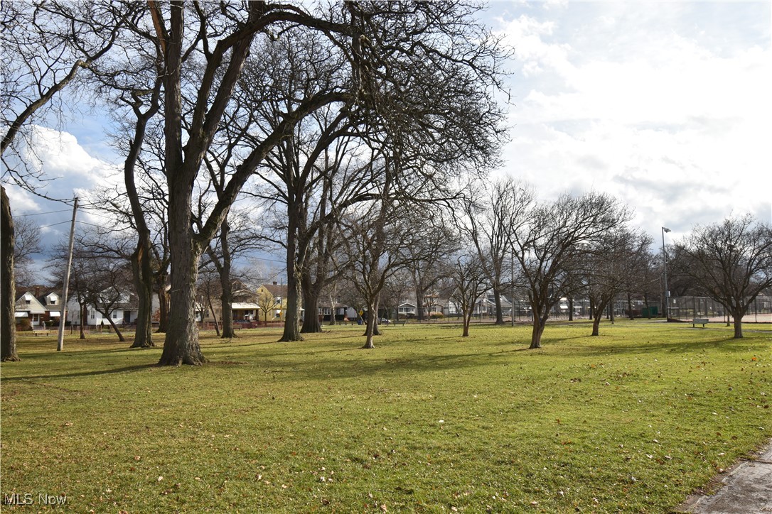 Jefferson Park - Residential