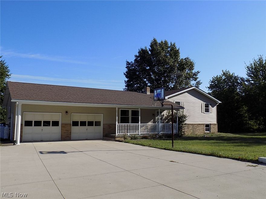 4 Acres ** 3/4 Bedrooms ** 2 Full Baths ** 2 Car attached garage ** approximately 40x36 pole building ** deck w/above ground pool**  Updates include Kitchen, baths, carpet, paint and more.