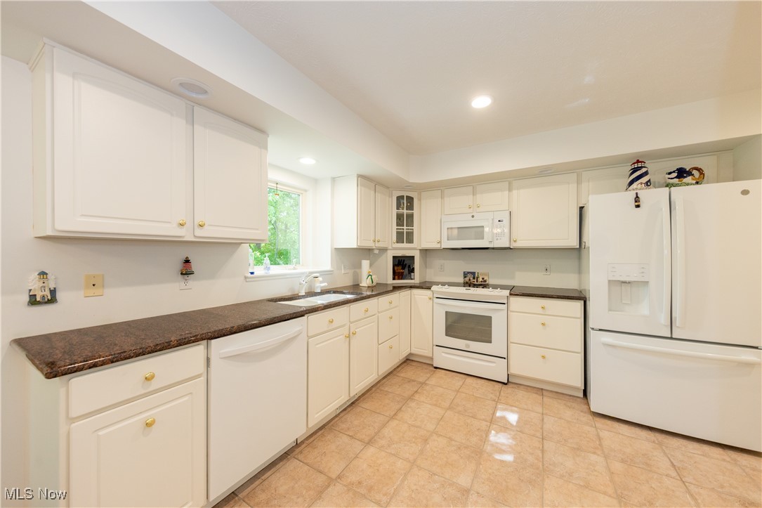 7626 Ellington Place, Mentor, Ohio image 14