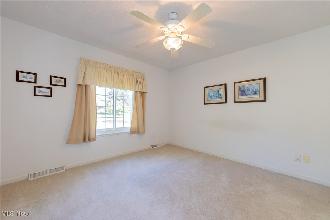 7626 Ellington Place, Mentor, Ohio image 29