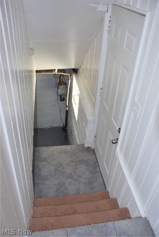 Riverside - Residential Lease