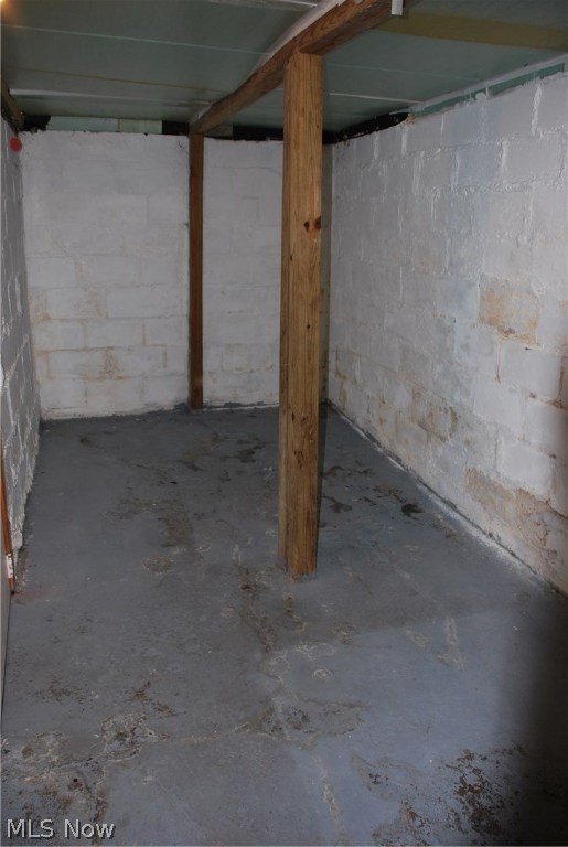 Riverside - Residential Lease