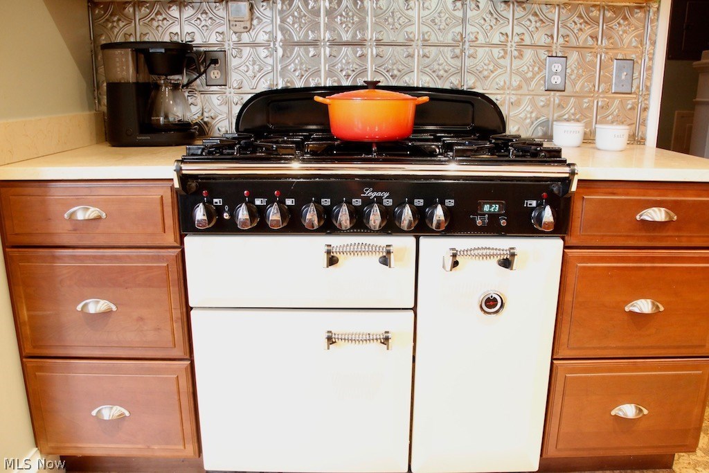 Lawrence - Residential